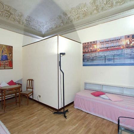 Bed and Breakfast Residenza D'Epoca Montanini Сієна Екстер'єр фото
